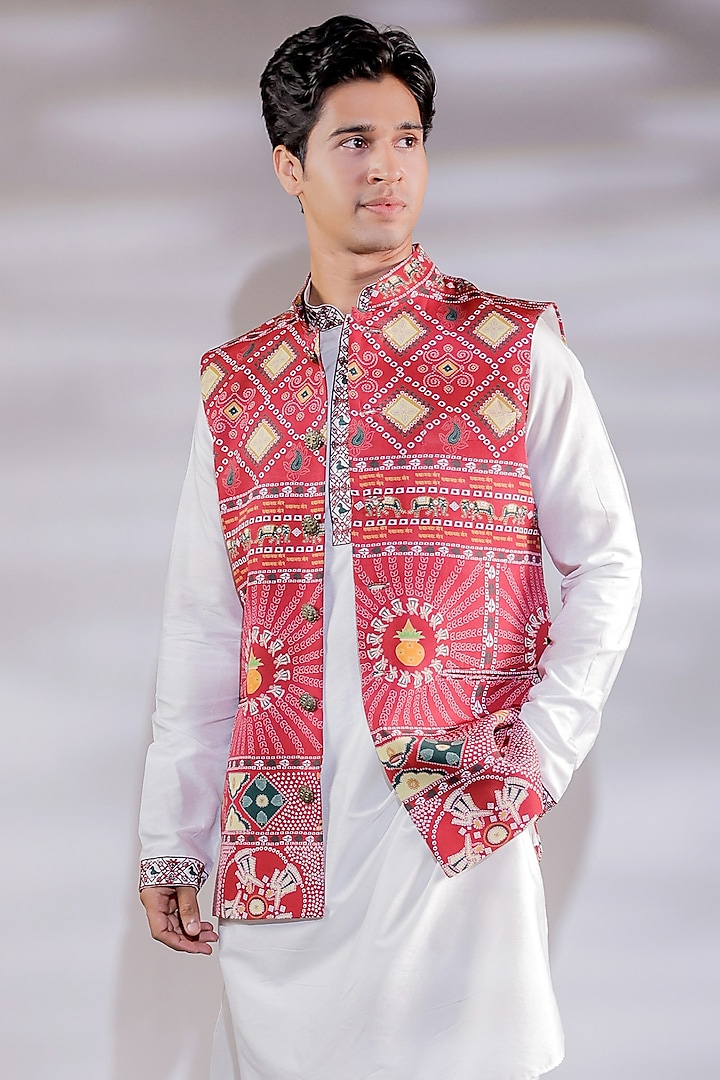 Deep Red Crepe Bandhani Printed Nehru Jacket Set by Jubinav Chadha Men at Pernia's Pop Up Shop