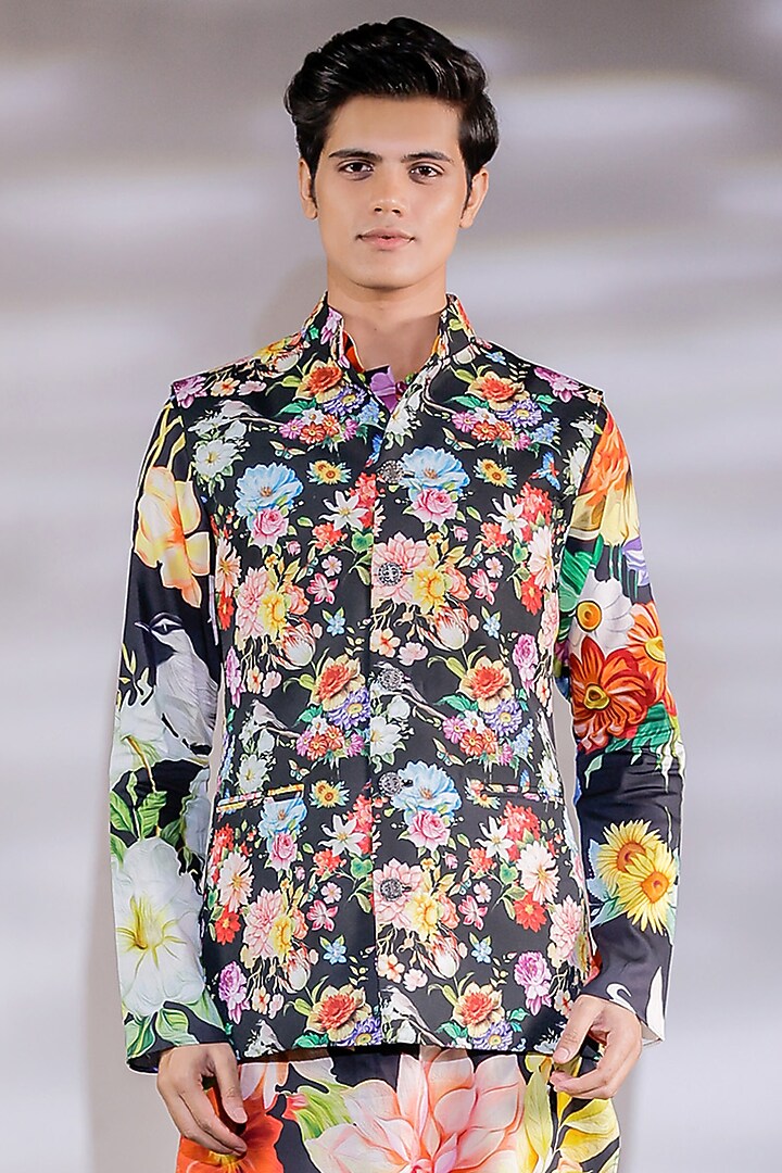 Black Glaze Cotton Floral Printed Nehru Jacket Set by Jubinav Chadha Men at Pernia's Pop Up Shop