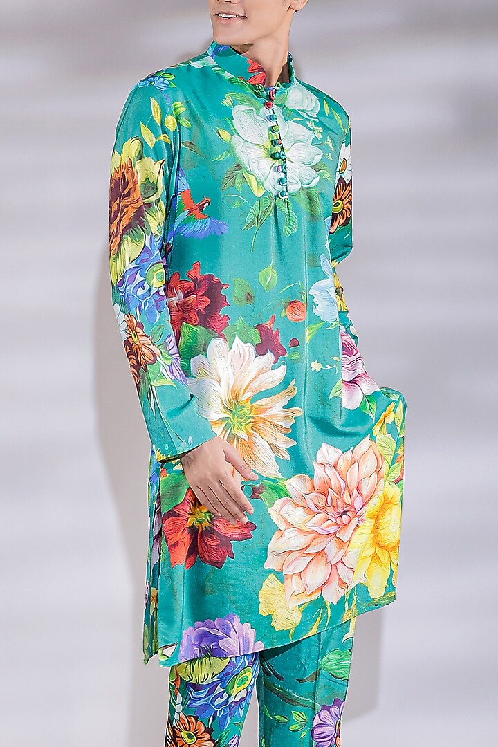 Green Cotton Silk Floral Printed Kurta Set by Jubinav Chadha Men at Pernia's Pop Up Shop
