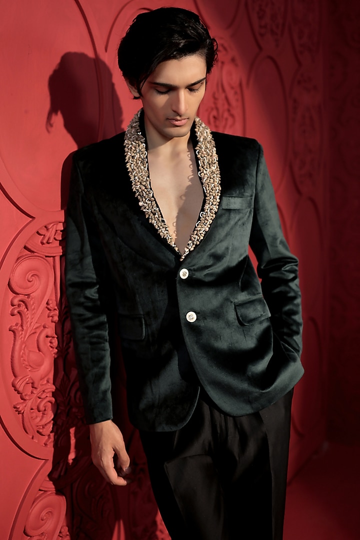Green Velvet Shell Embroidered Blazer Set by Jubinav Chadha Men at Pernia's Pop Up Shop