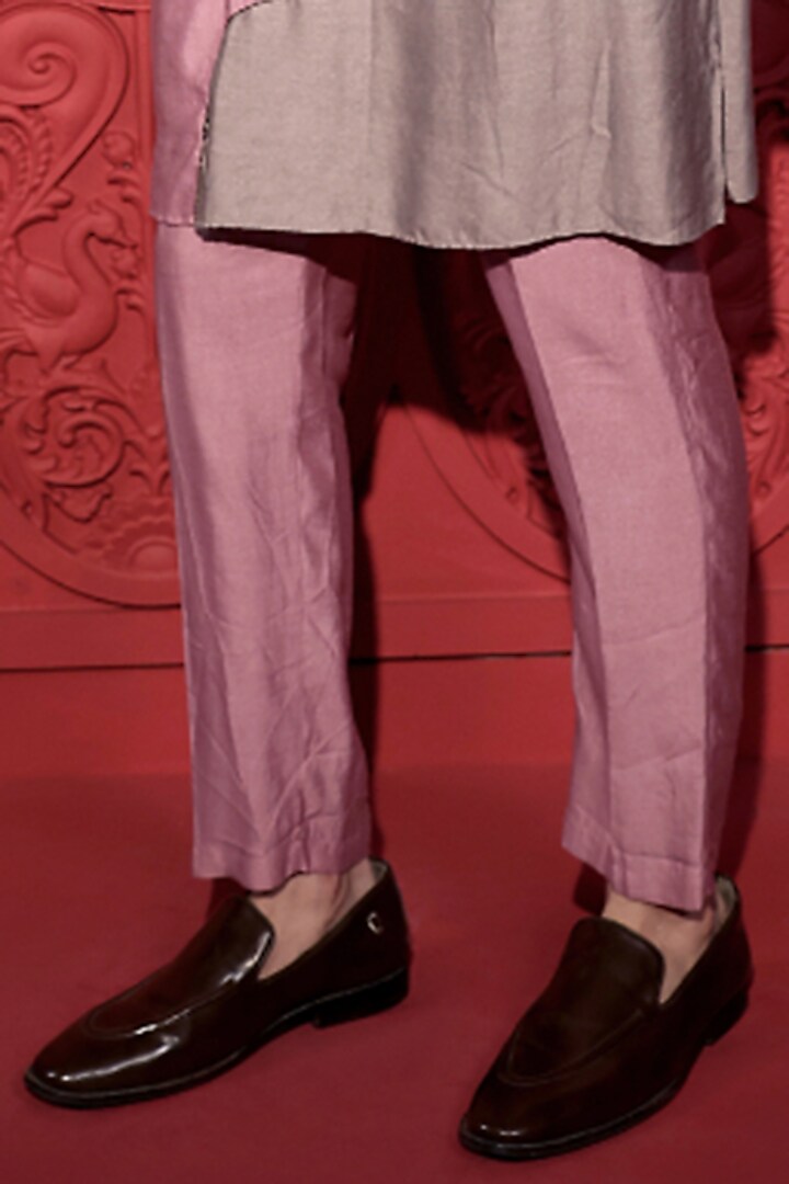 Pink & Grey Katan Silk Hand Embroidered Color-Blocked Kurta Set by Jubinav Chadha Men at Pernia's Pop Up Shop