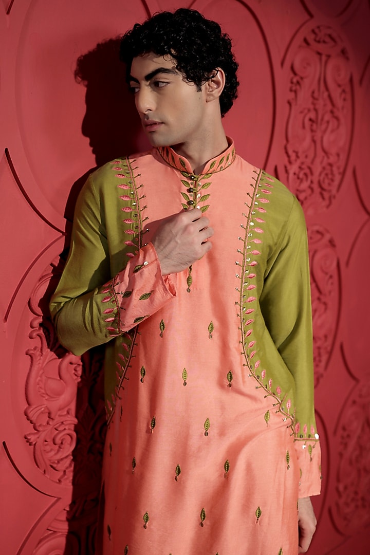 Olive Green & Peach Katan Silk Resham Hand Embroidered Kurta Set by Jubinav Chadha Men at Pernia's Pop Up Shop