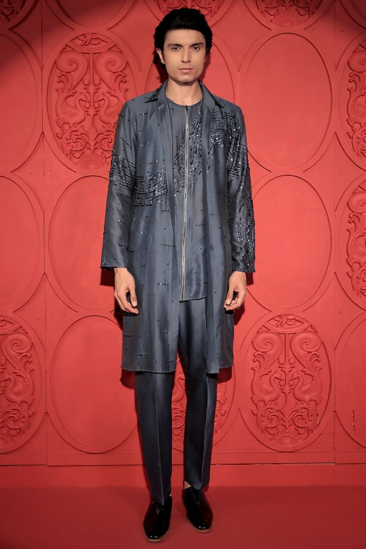 Blue SIlk Chanderi Stone Embroidered Layered Kurta Set by Jubinav Chadha Men at Pernia's Pop Up Shop