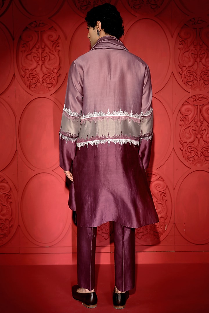Lavender & Grey Chanderi Embroidered Color-Blocked Kurta Set by Jubinav Chadha Men at Pernia's Pop Up Shop