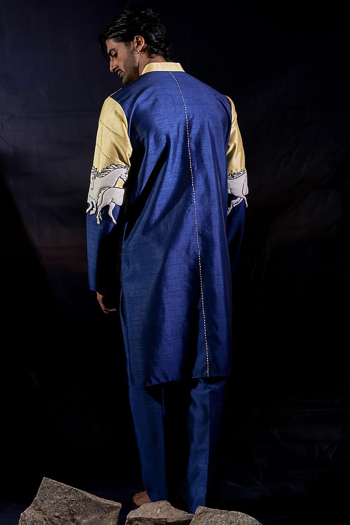 Blue Dupion & Velvet Hand Embroidered Kurta Set by Jubinav Chadha Men at Pernia's Pop Up Shop