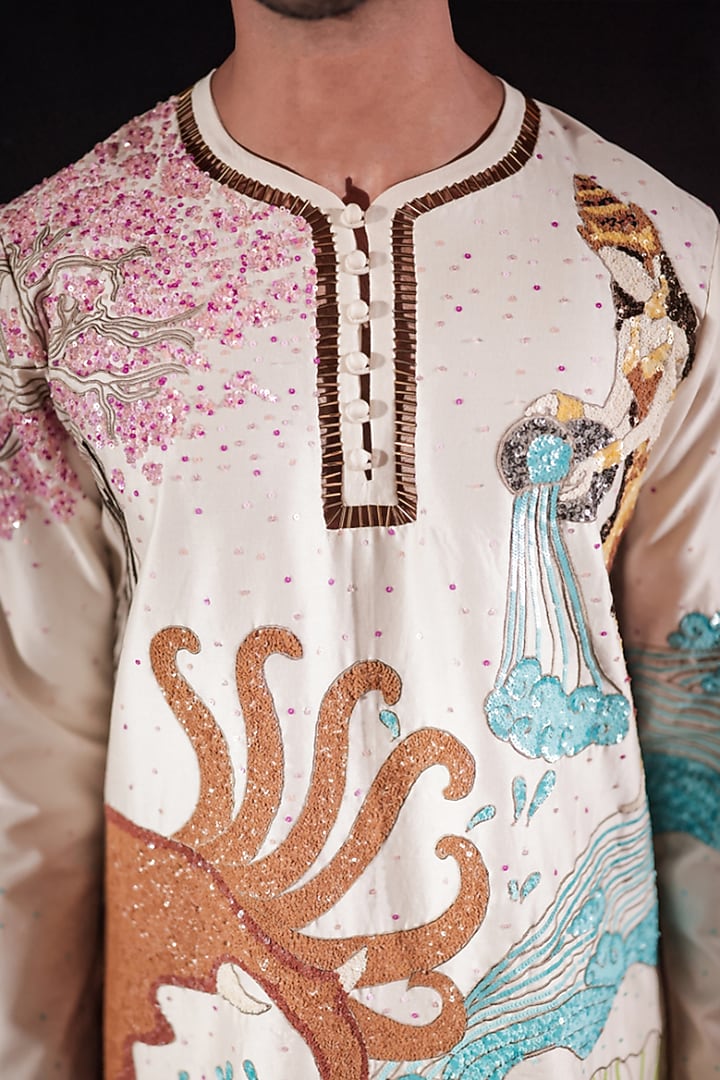 Ivory Silk Chanderi Hand Embroidered Kurta Set by Jubinav Chadha Men at Pernia's Pop Up Shop