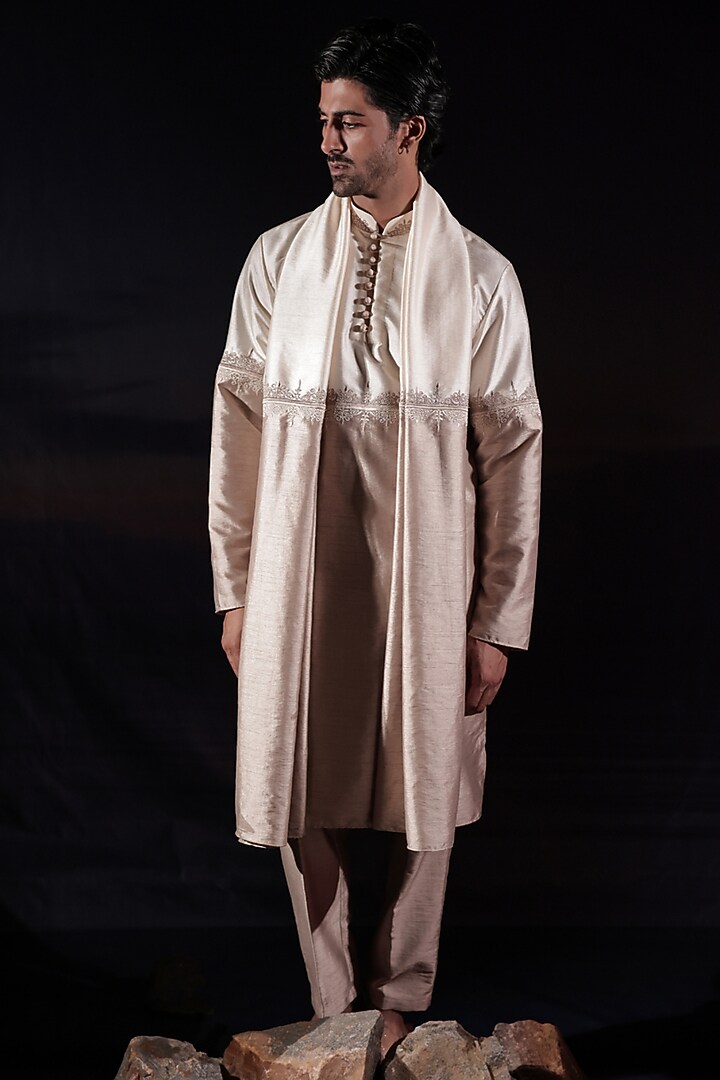 Beige & Ivory Dupion Resham Embroidered Color-Blocked Kurta Set by Jubinav Chadha Men at Pernia's Pop Up Shop