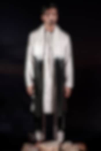 White Silk Staple Crystal Embellished Kurta Set by Jubinav Chadha Men at Pernia's Pop Up Shop