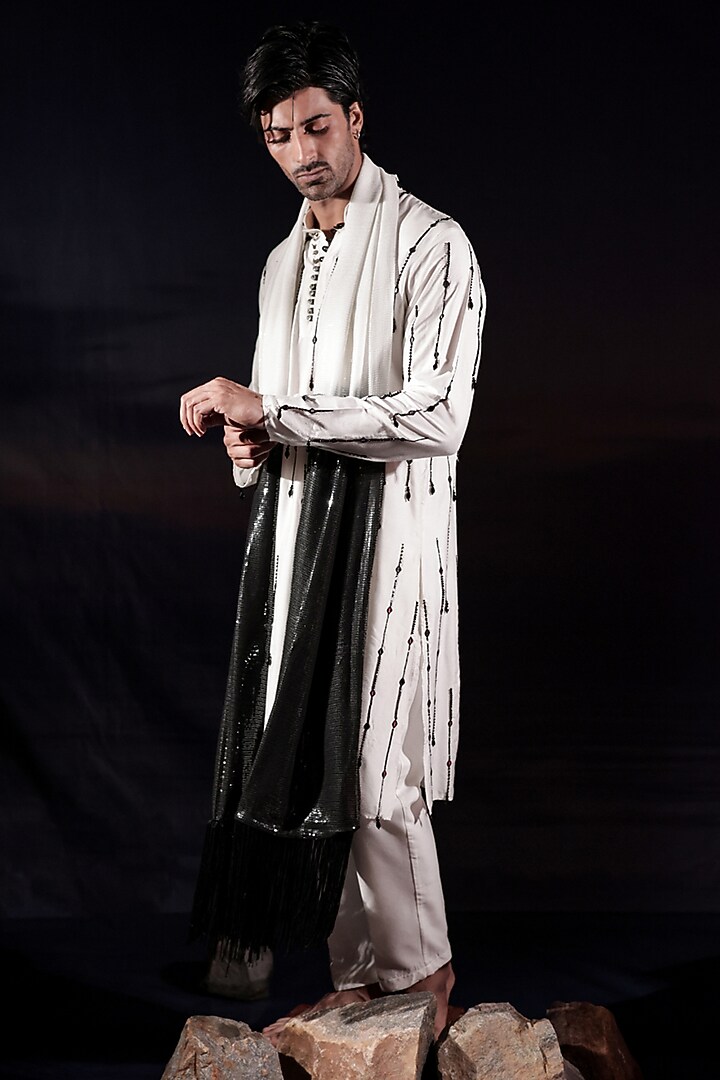 White Silk Staple Crystal Embellished Kurta Set by Jubinav Chadha Men at Pernia's Pop Up Shop