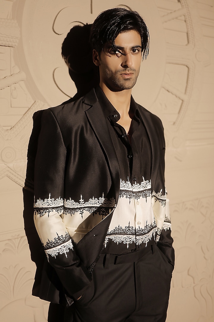 Black Chanderi Embroidered Blazer by Jubinav Chadha Men