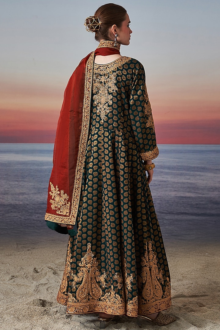 Green banarasi Georgette Zardosi Embroidered Wedding Anarkali Set by JUGGNI at Pernia's Pop Up Shop