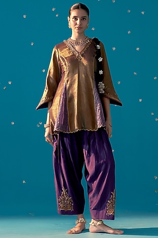 Purple Tissue Zardosi Embroidered Kurta Set by JUGGNI