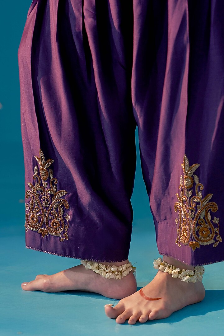 Purple Tissue Zardosi Embroidered Kurta Set by JUGGNI at Pernia's Pop Up Shop