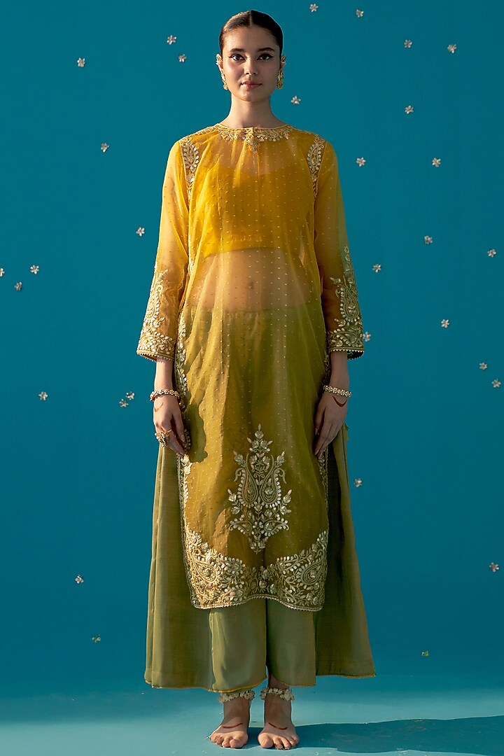 Mustard & Olive Green Organza Aari Embroidered Kurta Set by JUGGNI at Pernia's Pop Up Shop