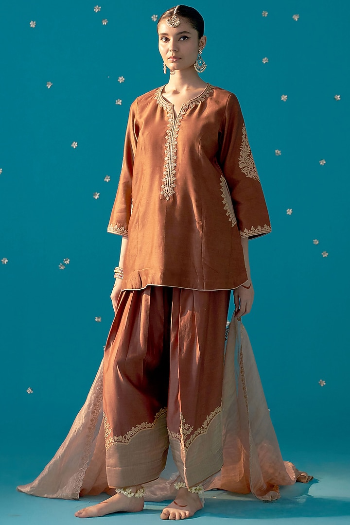 Old Rose Chanderi Zardosi Embroidered A-Line Kurta Set by JUGGNI at Pernia's Pop Up Shop