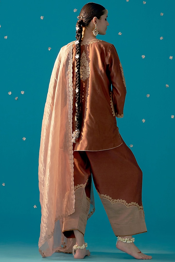 Old Rose Chanderi Zardosi Embroidered A-Line Kurta Set by JUGGNI at Pernia's Pop Up Shop