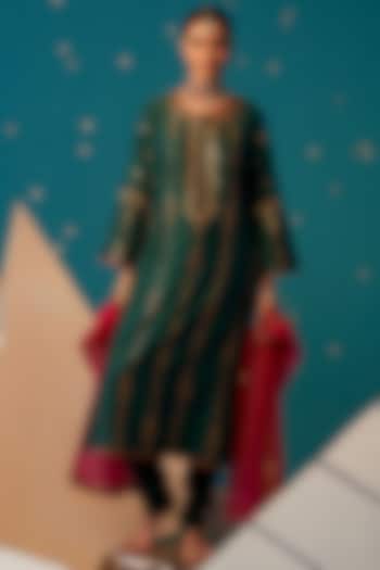 Rama Green Chanderi Gota Embroidered Kurta Set by JUGGNI at Pernia's Pop Up Shop