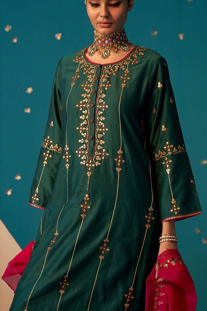 Rama Green Chanderi Gota Embroidered Kurta Set by JUGGNI at Pernia's Pop Up Shop