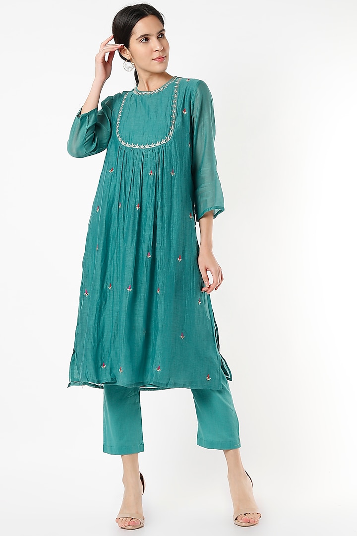 Persian Green Handwoven Chanderi Kurta Set by Juanita by Shubhda at Pernia's Pop Up Shop