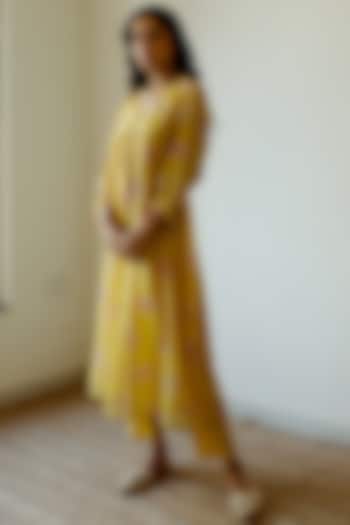 Yellow Handwoven Chanderi Kurta Set by Juanita Ensemble 