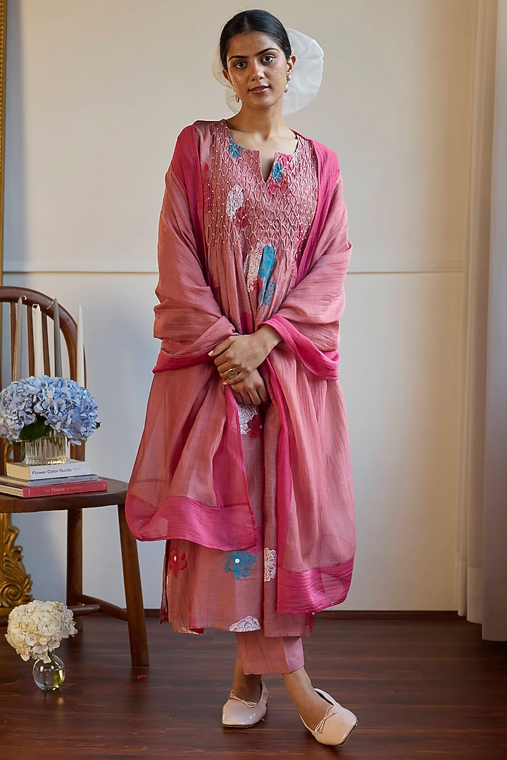Pink Rose Handwoven Chanderi Kurta Set by Juanita by Shubhda at Pernia's Pop Up Shop