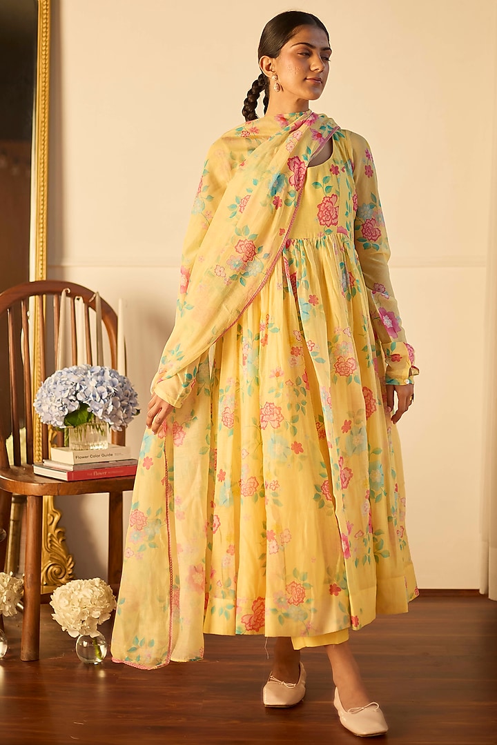 Lemon Yellow Handwoven Chanderi Floral Printed Party Wear Anarkali Set by Juanita by Shubhda at Pernia's Pop Up Shop