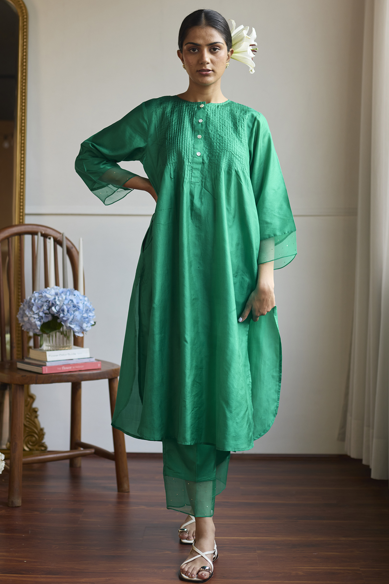 Emerald Green Silk Pintuck Kurta Set by Juanita by Shubhda at Pernia's Pop Up Shop