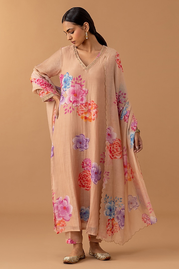 Ecru Handwoven Chanderi Floral Printed & Embroidered Kurta Set by Juanita by Shubhda at Pernia's Pop Up Shop