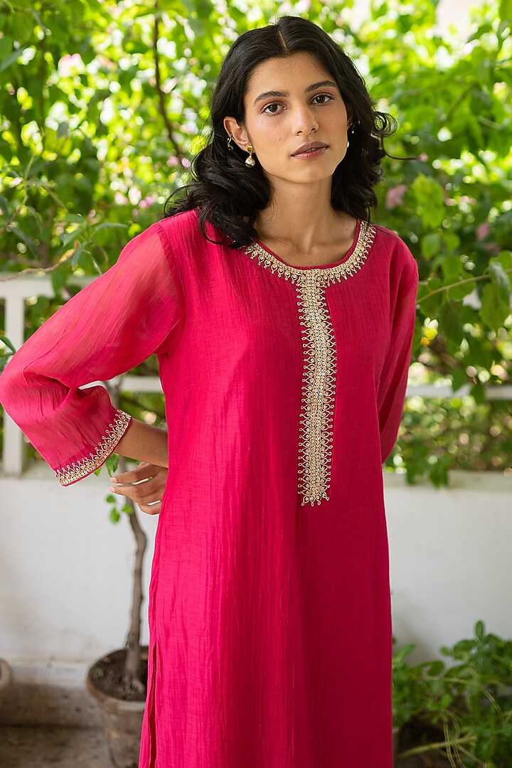 Hot PInk Zardosi Embroidered Kurta Set by Juanita by Shubhda at Pernia's Pop Up Shop