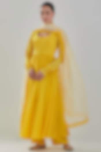 Yellow Handwoven Chanderi Anarkali Set by Juanita Ensemble 