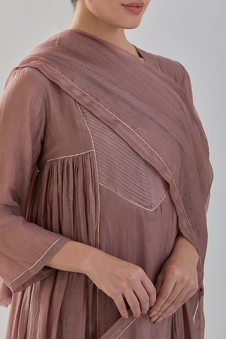 Brown Handwoven Chanderi Kurta Set by Juanita by Shubhda at Pernia's Pop Up Shop