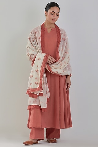 Old Rose Handwoven Chanderi Kurta Set by Juanita by Shubhda