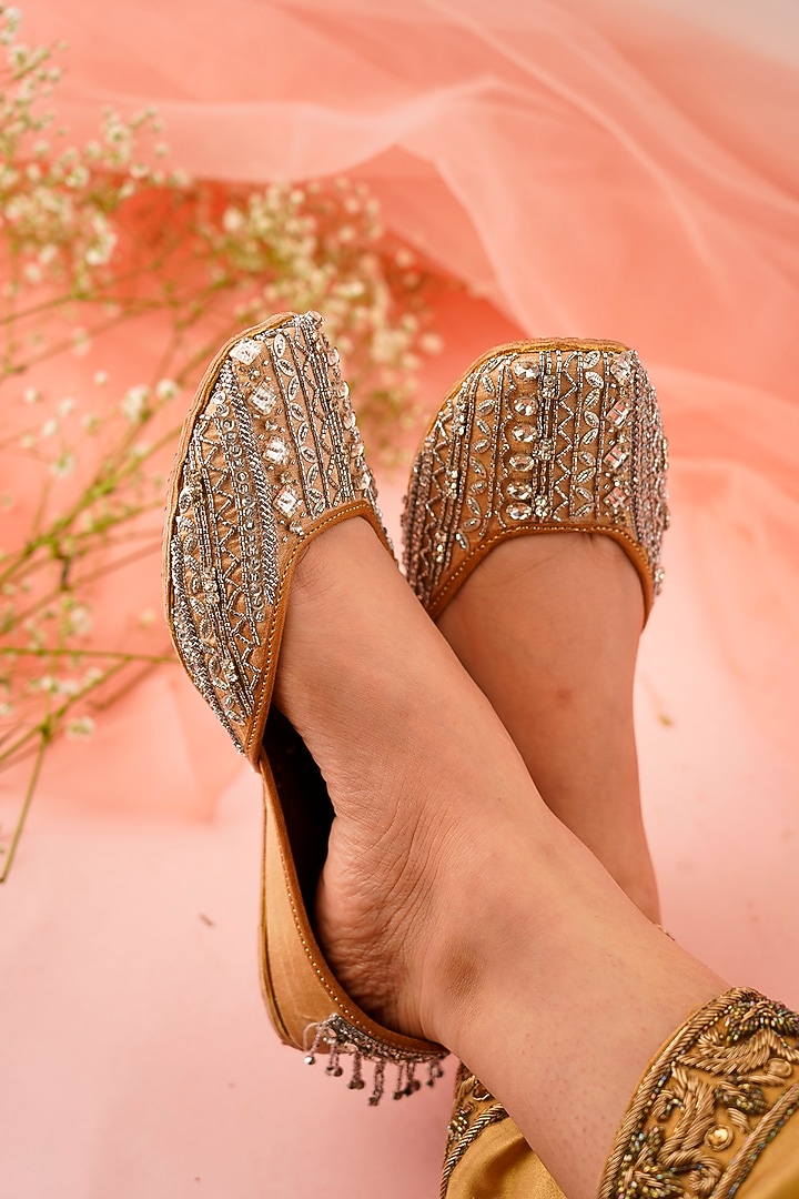 Gold Leather Embroidered Juttis by Jutti Express at Pernia's Pop Up Shop