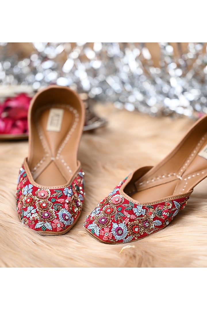 Maroon Velvet Embroidered Juttis by Jutti Express at Pernia's Pop Up Shop