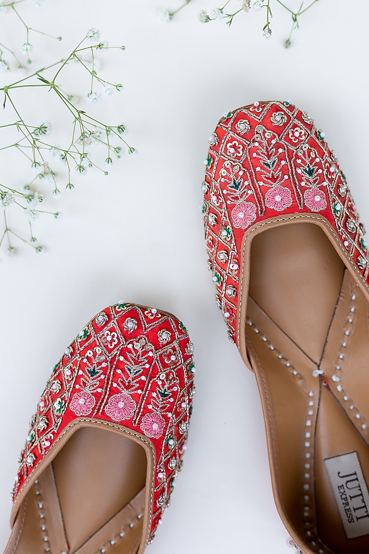 Red Leather Juttis by Jutti Express at Pernia's Pop Up Shop