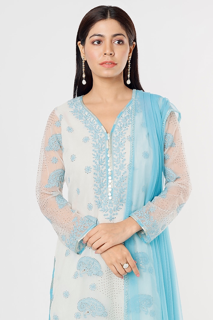 White & Blue Lucknowi Kurta Set by Jesal Vora at Pernia's Pop Up Shop