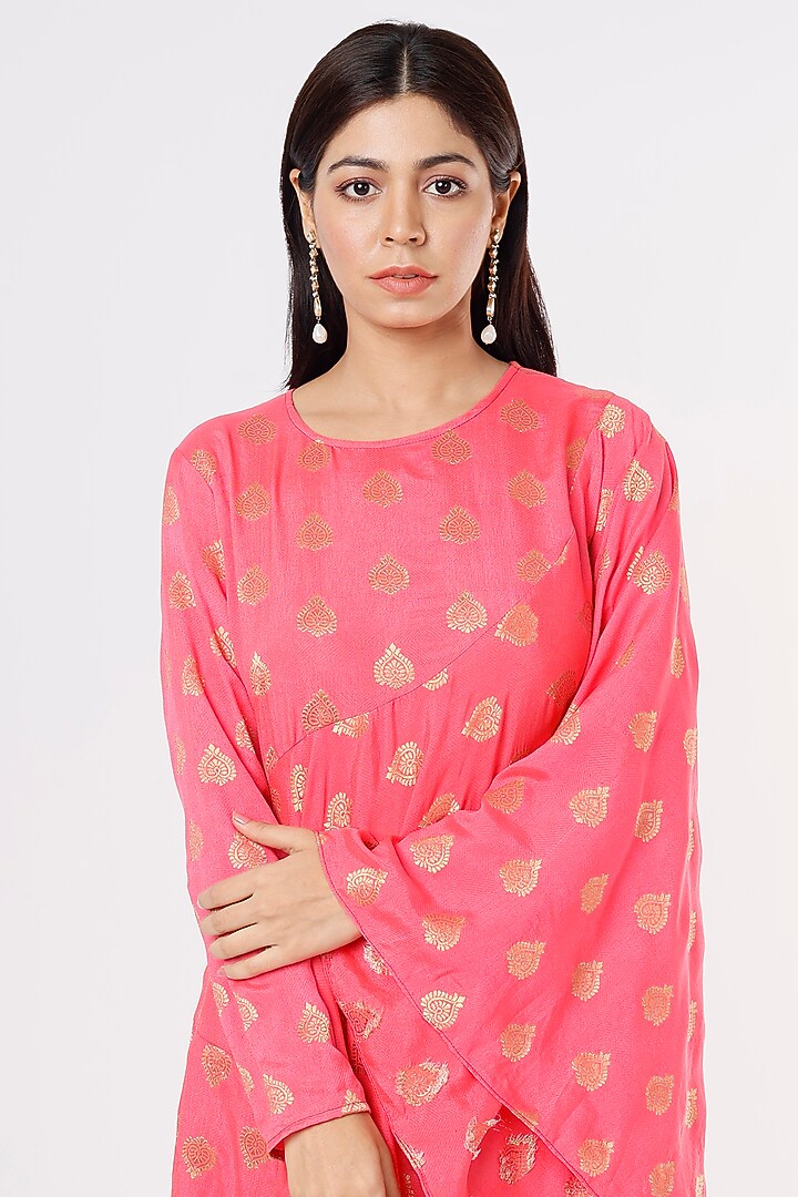 Pink Asymmetrical Tunic Set by Jesal Vora at Pernia's Pop Up Shop