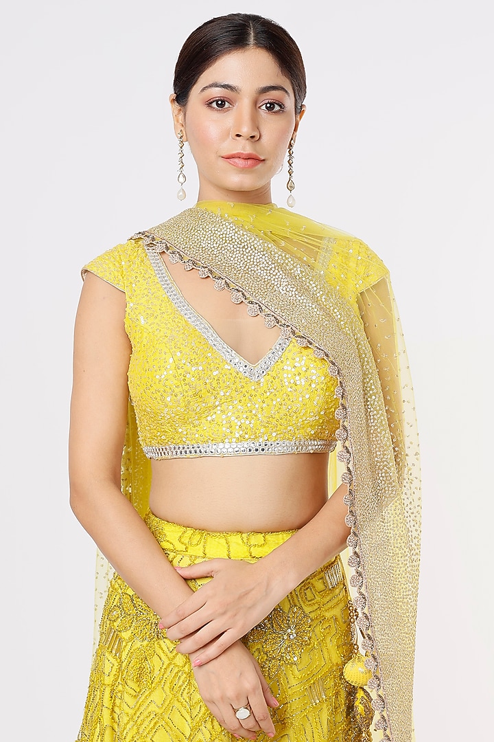 Yellow Net Embroidered Wedding Lehenga Set by Jesal Vora at Pernia's Pop Up Shop