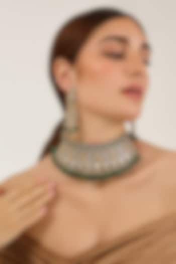 Two-Tone Finish Uncut Kundan Polki & Emerald Stone Handcrafted Choker Necklace Set by JewelTreeTz at Pernia's Pop Up Shop