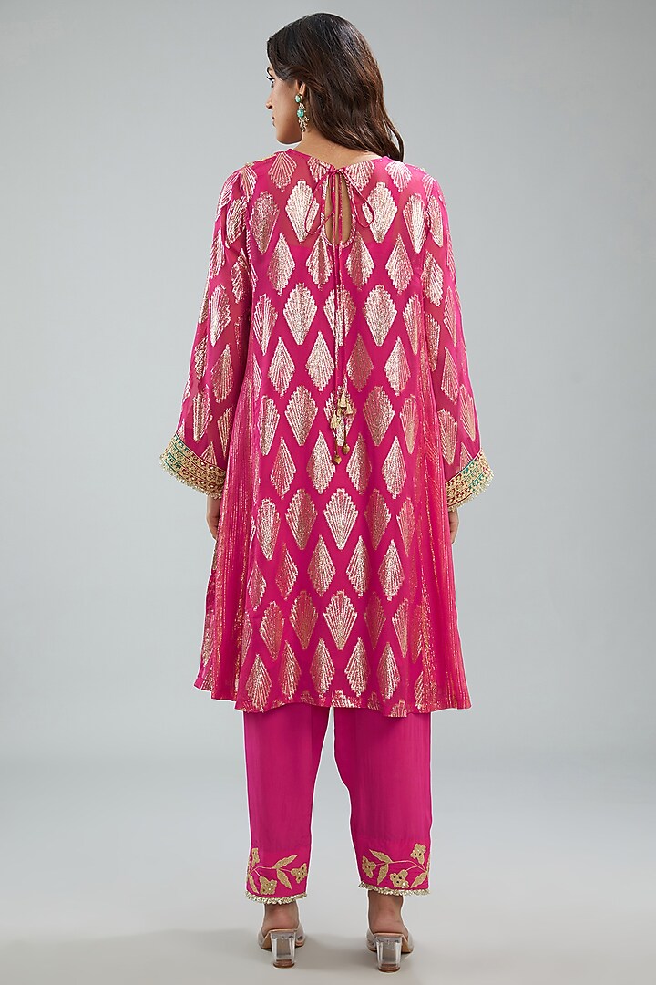 Camellia Rose Pink Viscose Crepe Dori Machine Embroidered Kurta Set by Jyoti Bansal at Pernia's Pop Up Shop