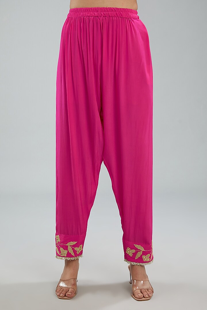 Camellia Rose Pink Viscose Crepe Dori Machine Embroidered Kurta Set by Jyoti Bansal at Pernia's Pop Up Shop