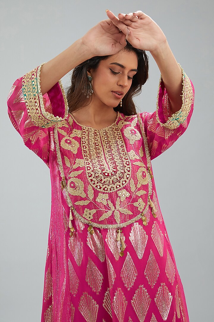 Camellia Rose Pink Viscose Crepe Dori Machine Embroidered Kurta Set by Jyoti Bansal at Pernia's Pop Up Shop