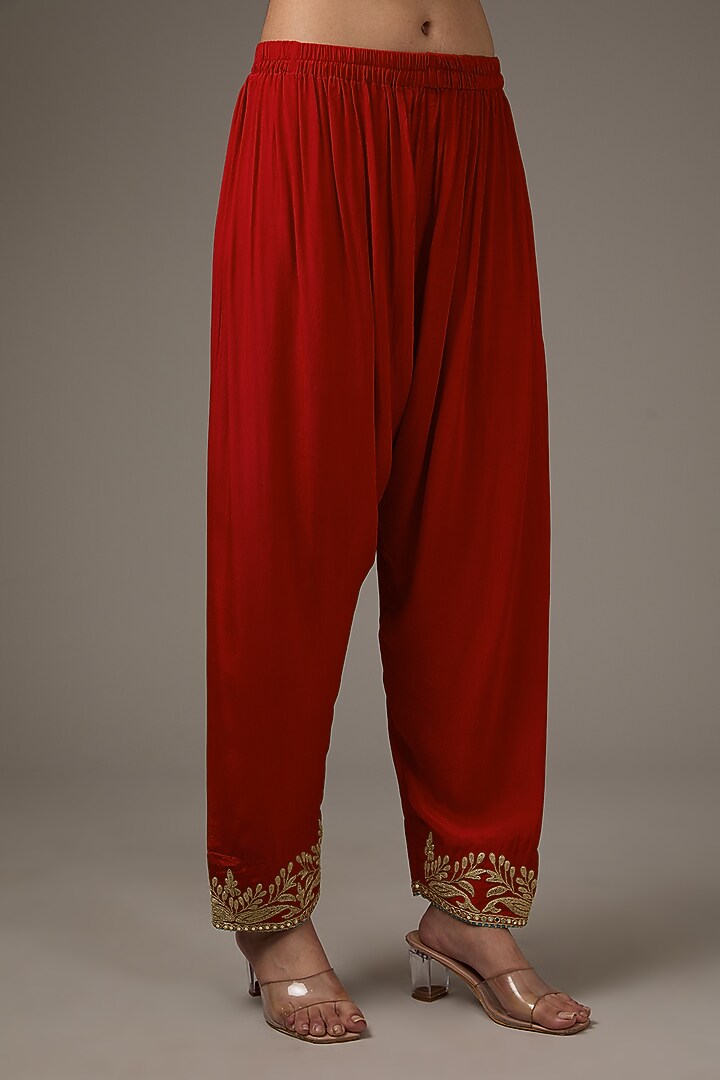Red Georgette Machine Work Kurta Set by Jyoti Bansal at Pernia's Pop Up Shop