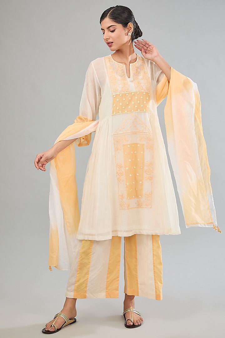 Yellow & White Mul Chanderi Machine Embroidered Kurta Set by Jyoti Bansal