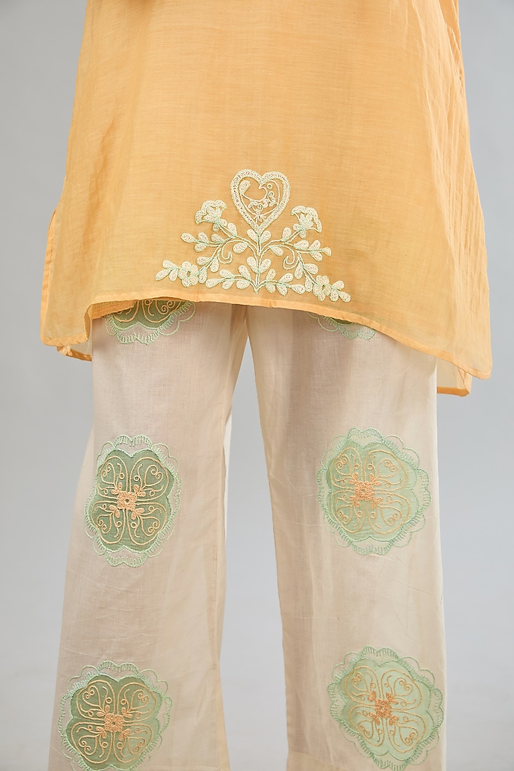 Off-White Cotton Machine Embroidered Straight Pants by Jyoti Bansal at Pernia's Pop Up Shop