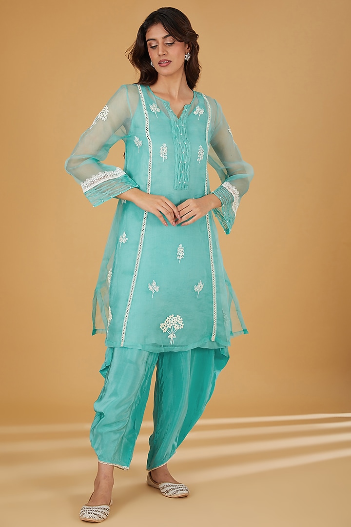 Tiffany Blue Crepe Dhoti Set by Jyoti Bansal at Pernia's Pop Up Shop