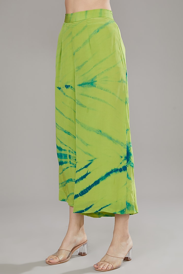 Lime Green Natural Crepe Tie-Dye Kurta Set by Jyoti Bansal at Pernia's Pop Up Shop