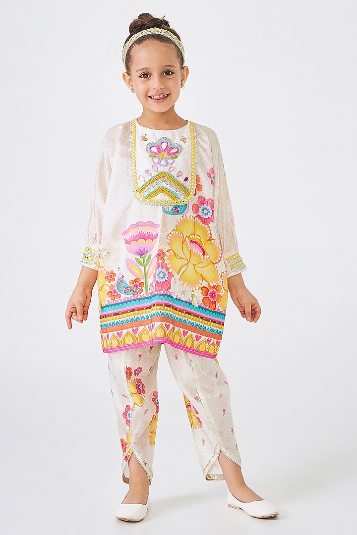 Off-White Cotton Chanderi Embellished Co-Ord Set For Girls by Joey and Pooh Kids at Pernia's Pop Up Shop