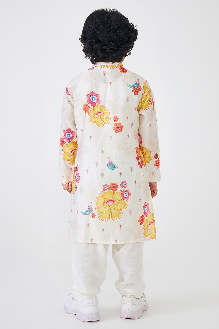 Off-White Cotton Chanderi Printed & Embellished Kurta Set For Boys by Joey and Pooh Kids at Pernia's Pop Up Shop