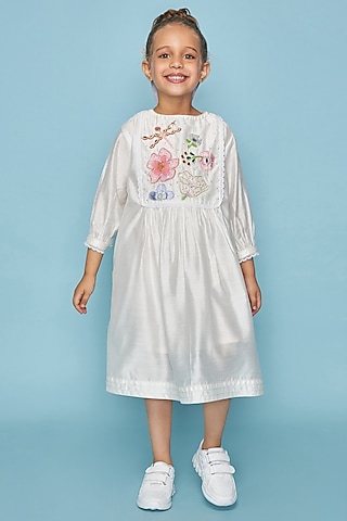 White Cotton Chanderi Mirror Hand Embroidered Dress For Girls by Joey and Pooh Kids